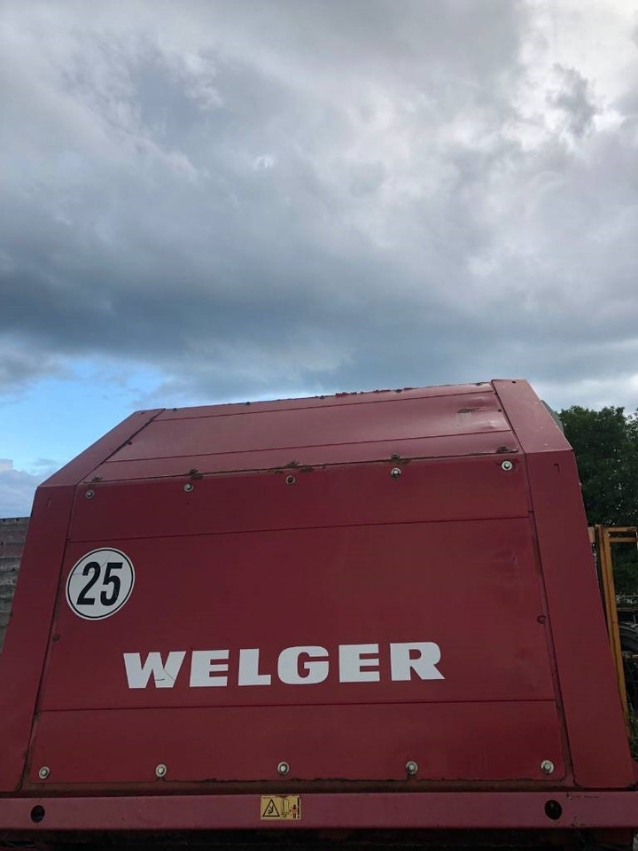 Welger RP320 Profi - Baler bulat: gambar 4 Welger RP320 Profi - Baler bulat: gambar 4
