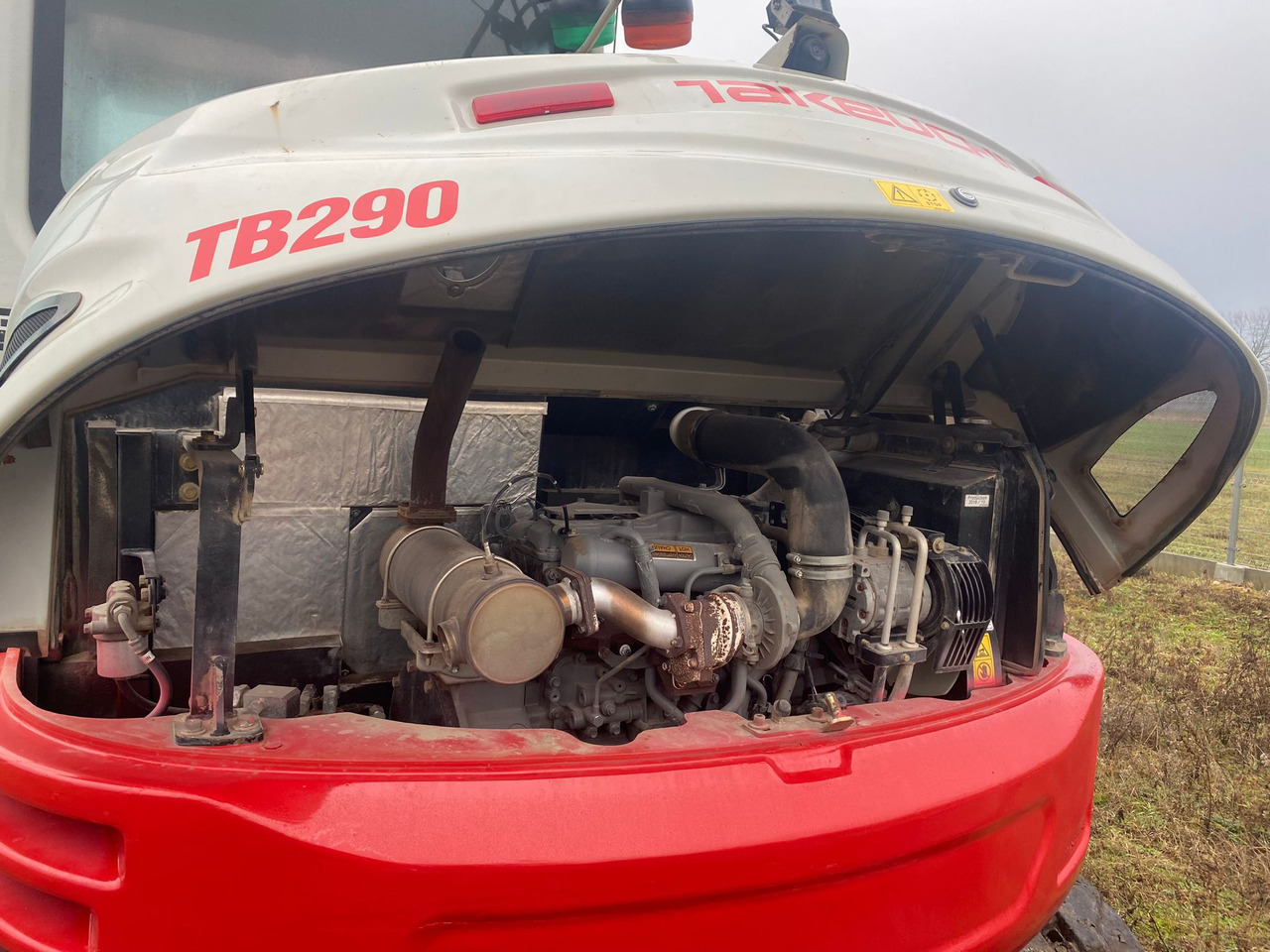 TAKEUCHI TB 290 - Ekskavator mini: gambar 3 TAKEUCHI TB 290 - Ekskavator mini: gambar 3