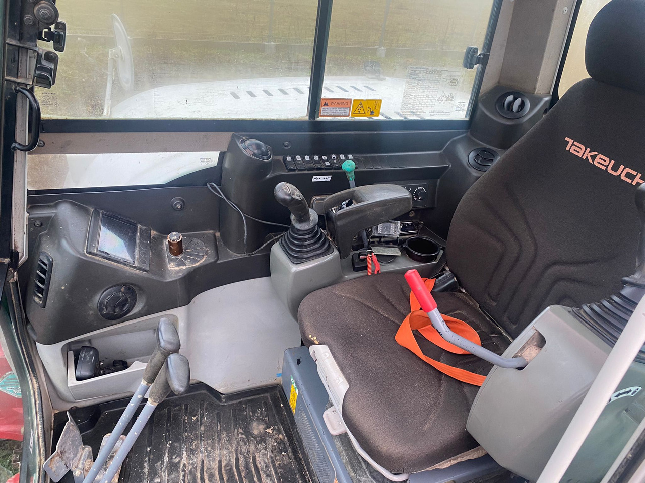 Ekskavator mini TAKEUCHI TB 290: gambar 6