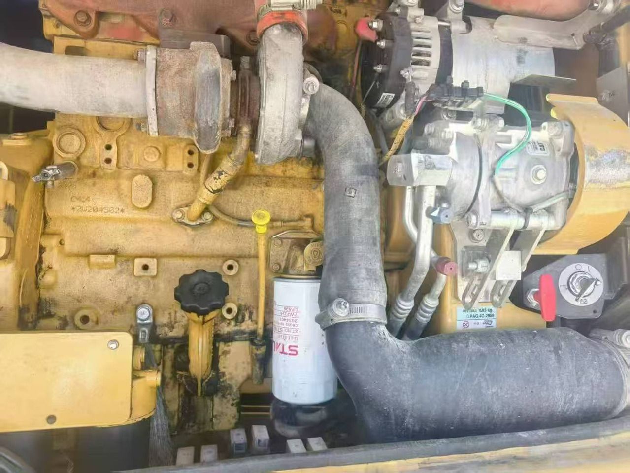 CATERPILLAR M315D2 - Ekskavator roda: gambar 5 CATERPILLAR M315D2 - Ekskavator roda: gambar 5