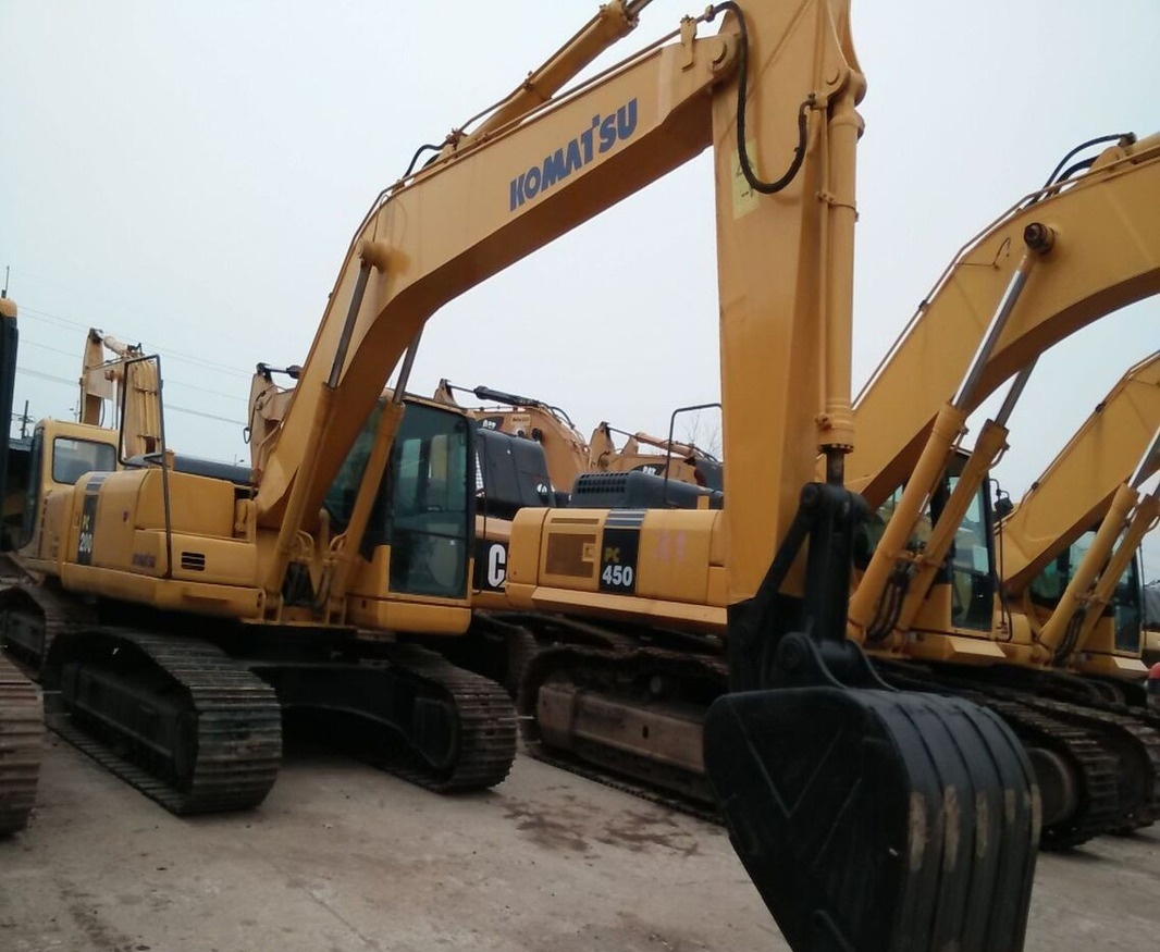 Komatsu PC200-7 - Ekskavator perayap: gambar 3 Komatsu PC200-7 - Ekskavator perayap: gambar 3