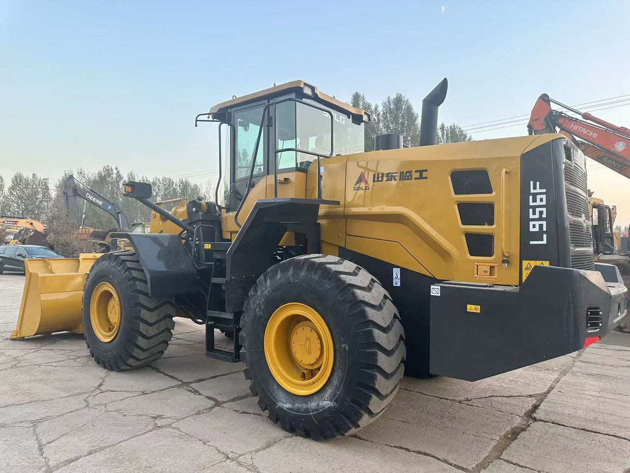 SDLG L956F - Wheel loader: gambar 3 SDLG L956F - Wheel loader: gambar 3