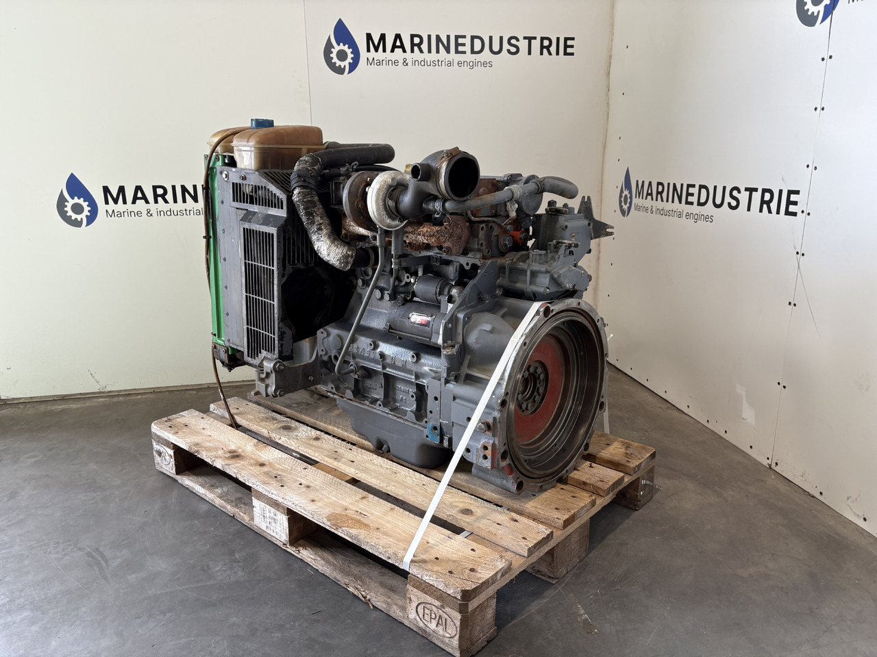 DEUTZ BF4M 1012 - Mesin: gambar 4 DEUTZ BF4M 1012 - Mesin: gambar 4