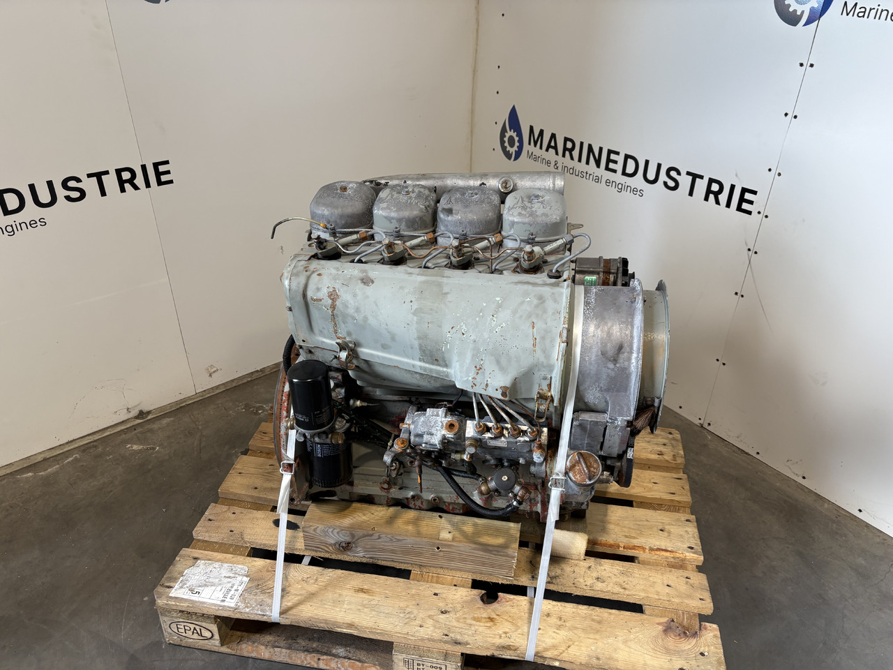 DEUTZ F4L 912 - Mesin untuk Peralatan konstruksi: gambar 1 DEUTZ F4L 912 - Mesin untuk Peralatan konstruksi: gambar 1