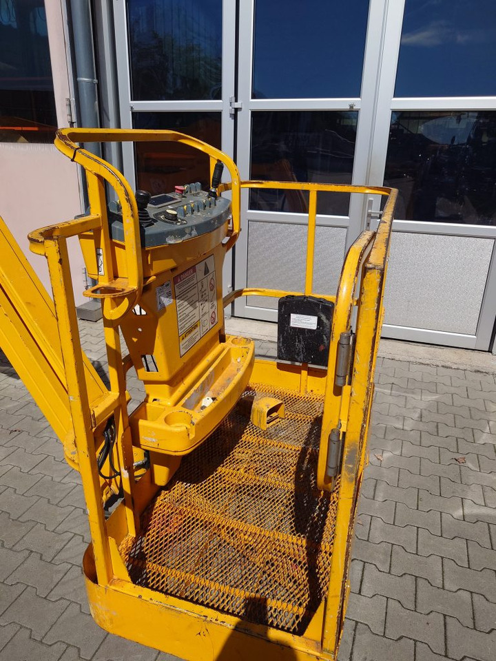 JLG M450AJ - Boom artikulasi: gambar 3 JLG M450AJ - Boom artikulasi: gambar 3
