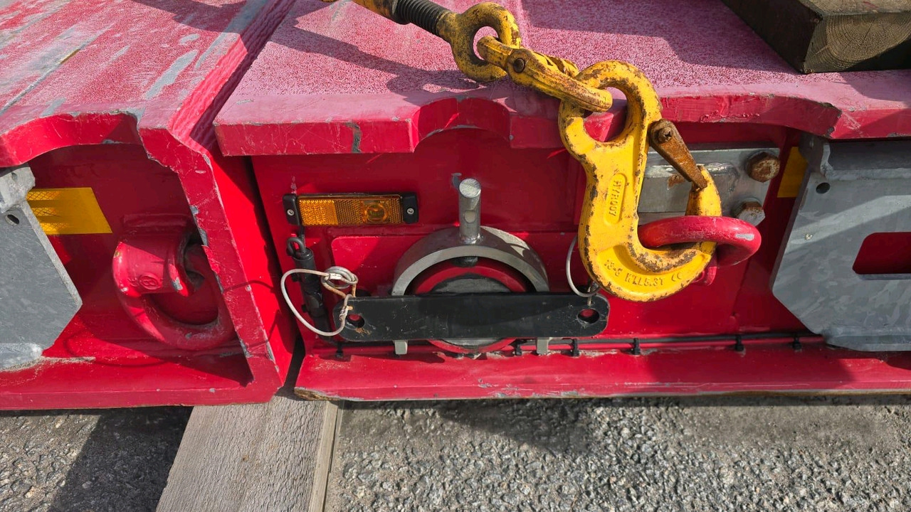 FAYMONVILLE Combimax - Semi-trailer low bed: gambar 5 FAYMONVILLE Combimax - Semi-trailer low bed: gambar 5