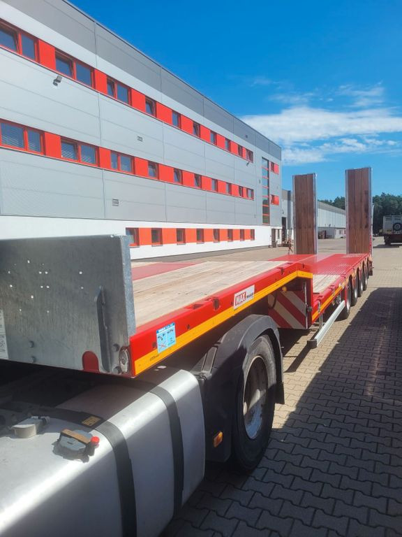 Faymonville MAX TRAILER MAX100-N-4A-9.30-U - Semi-trailer low bed: gambar 2 Faymonville MAX TRAILER MAX100-N-4A-9.30-U - Semi-trailer low bed: gambar 2