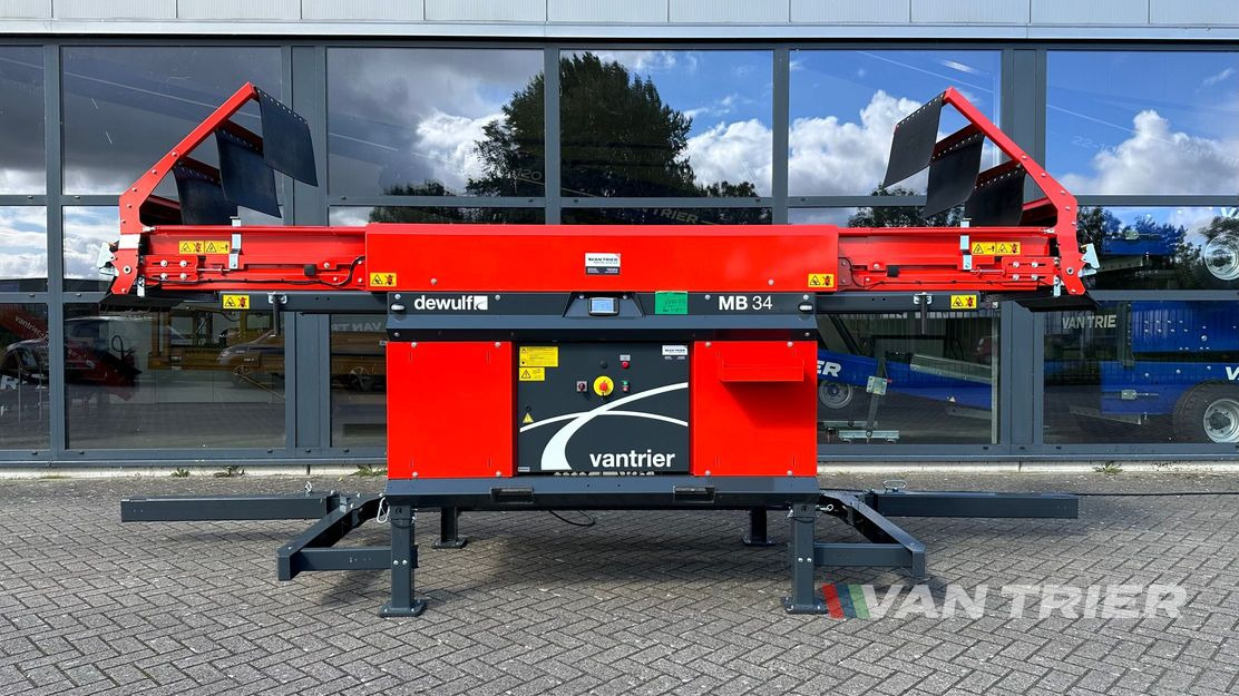 Miedema MB34 Box filler - Konveyor: gambar 1 Miedema MB34 Box filler - Konveyor: gambar 1