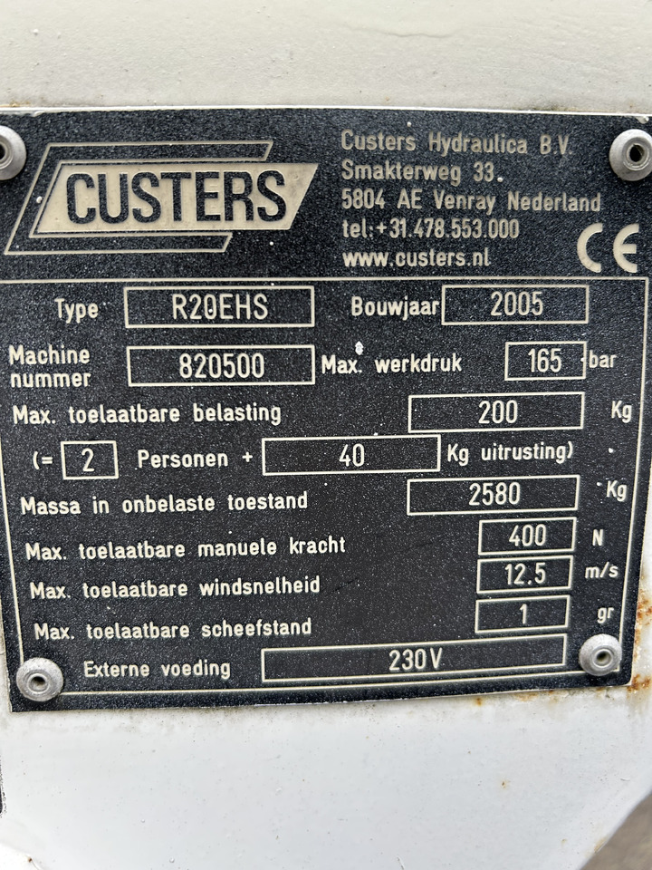 Custers R20EHS R20 2005 trailer mounted platform R20 - Lift boom yang dapat ditarik: gambar 5 Custers R20EHS R20 2005 trailer mounted platform R20 - Lift boom yang dapat ditarik: gambar 5