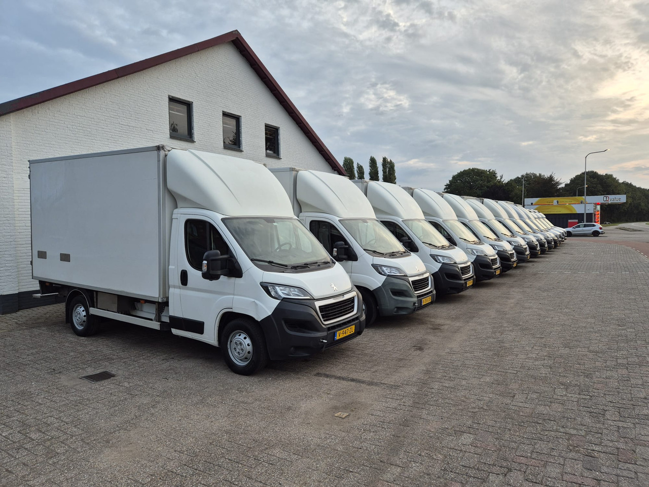 Peugeot 20 x Boxer HDI 160PK EURO 6 Koelwagen Bj2018-2019 - Van berpendingin: gambar 1 Peugeot 20 x Boxer HDI 160PK EURO 6 Koelwagen Bj2018-2019 - Van berpendingin: gambar 1