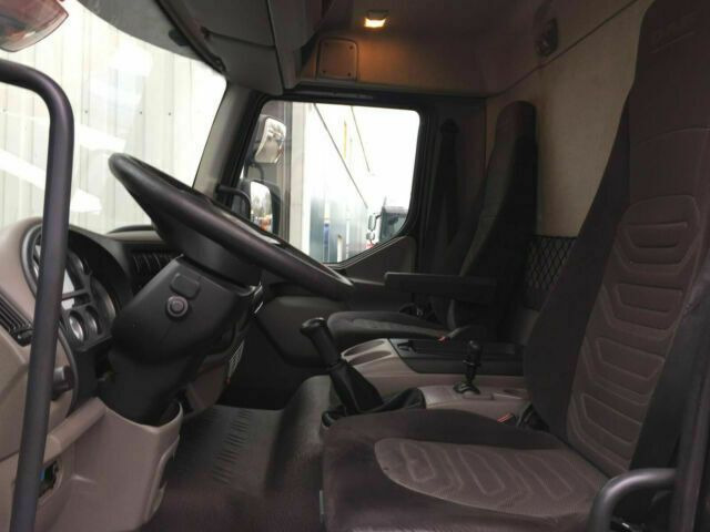 Truk box DAF LF 45-250 Koffer E5 EEV LBW Klima AHK: gambar 10