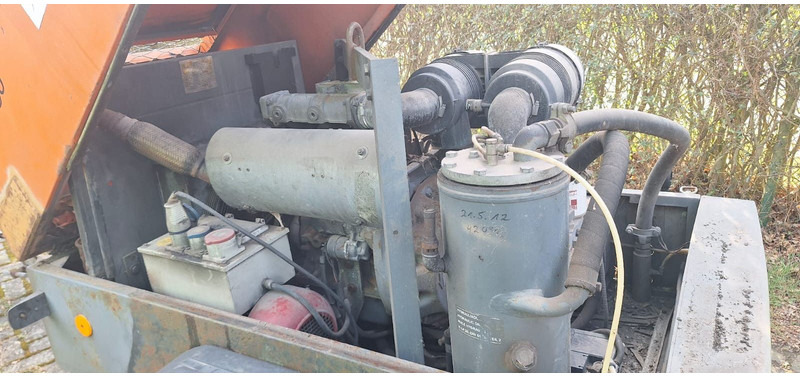Demag DLT 0404 Komp - Kompresor udara: gambar 4 Demag DLT 0404 Komp - Kompresor udara: gambar 4