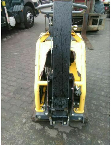 Dynapac Atlas Copco LG 500 Deutsche Maschine - Pelat getar: gambar 4 Dynapac Atlas Copco LG 500 Deutsche Maschine - Pelat getar: gambar 4
