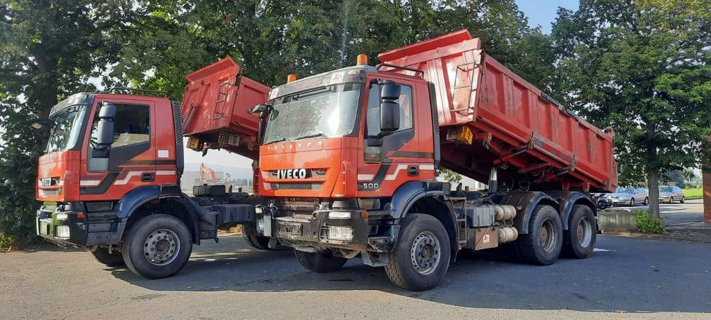 Iveco 260AD360PS 6x4 Blatt/Blatt Bordmatic Links - Truk jungkit: gambar 1 Iveco 260AD360PS 6x4 Blatt/Blatt Bordmatic Links - Truk jungkit: gambar 1