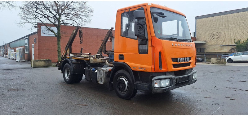 Iveco 80E18K 4x2 Absetzkipper - Truk skip loader: gambar 2 Iveco 80E18K 4x2 Absetzkipper - Truk skip loader: gambar 2
