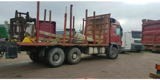 Iveco AD260T450PS 6x4 Blatt Blatt (E:5) - Truk logging, Truk derek: gambar 2 Iveco AD260T450PS 6x4 Blatt Blatt (E:5) - Truk logging, Truk derek: gambar 2