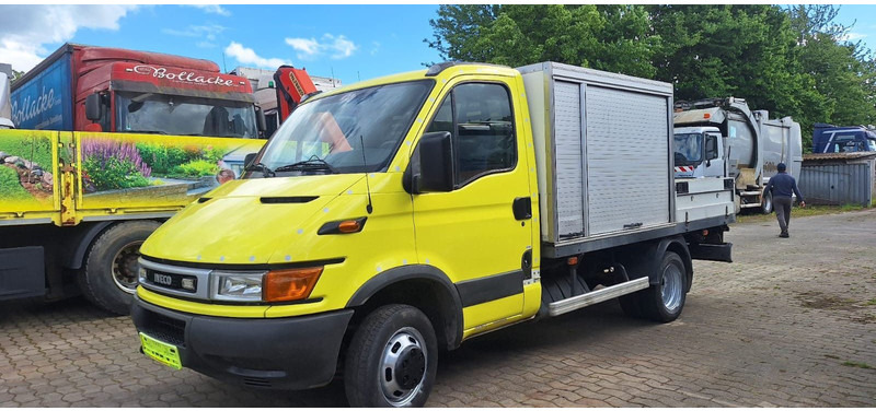 Iveco Daily Koffer - Van box: gambar 1 Iveco Daily Koffer - Van box: gambar 1