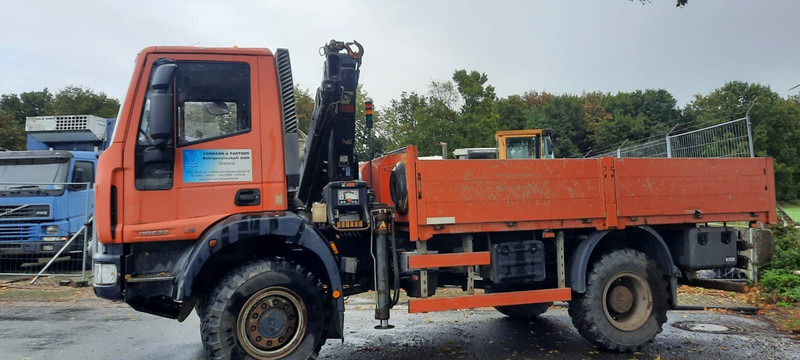 Iveco ML110-220 4x4 mit Kran+Funk - Truk flatbed, Truk derek: gambar 3 Iveco ML110-220 4x4 mit Kran+Funk - Truk flatbed, Truk derek: gambar 3