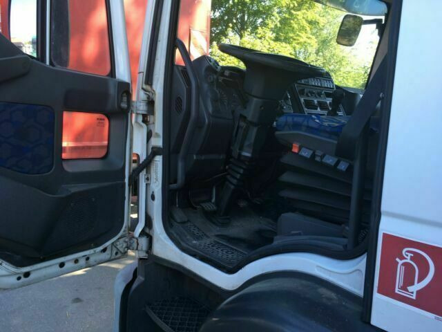 Iveco ML120 E22 Kühlkoffer LBW Deutsche Maschine - Truk berpendingin: gambar 5 Iveco ML120 E22 Kühlkoffer LBW Deutsche Maschine - Truk berpendingin: gambar 5