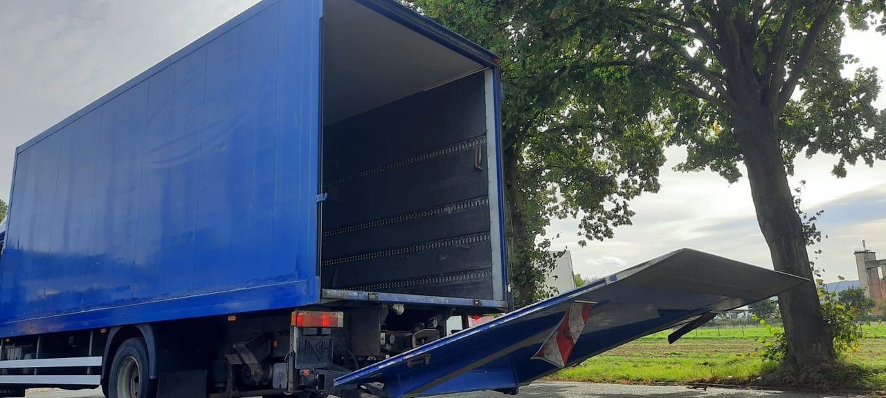 Iveco ML150E28 Koffer - Truk box: gambar 5 Iveco ML150E28 Koffer - Truk box: gambar 5