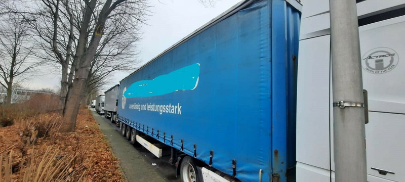 Krone Plane Sprigel Auflieger - Semi-trailer dengan terpal samping: gambar 1 Krone Plane Sprigel Auflieger - Semi-trailer dengan terpal samping: gambar 1
