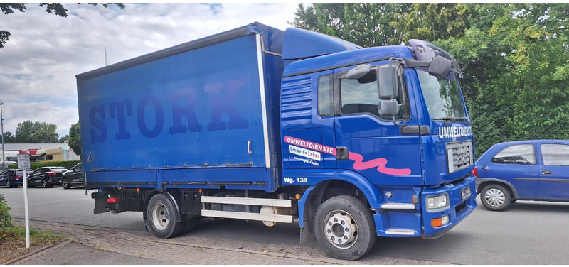 MAN 12.250 TGM - Truk dengan terpal samping: gambar 3 MAN 12.250 TGM - Truk dengan terpal samping: gambar 3