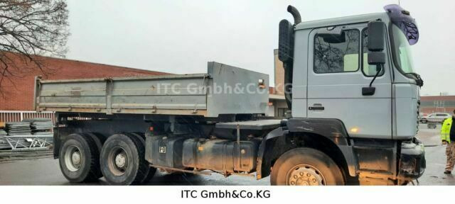 MAN 33.360K 6x4 Blatt/Blatt AP-Achse - Truk jungkit: gambar 4 MAN 33.360K 6x4 Blatt/Blatt AP-Achse - Truk jungkit: gambar 4