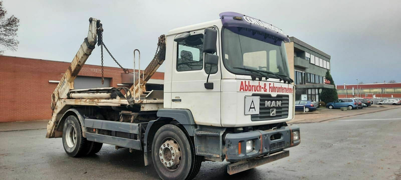 MAN ME 18.250PS Absetzkipper Meiller/Aufbau /Tele - Truk skip loader: gambar 1 MAN ME 18.250PS Absetzkipper Meiller/Aufbau /Tele - Truk skip loader: gambar 1
