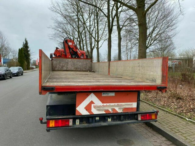 MAN ME18.284 mit Kran Not Aus Hiab 122B - Truk flatbed, Truk derek: gambar 2 MAN ME18.284 mit Kran Not Aus Hiab 122B - Truk flatbed, Truk derek: gambar 2