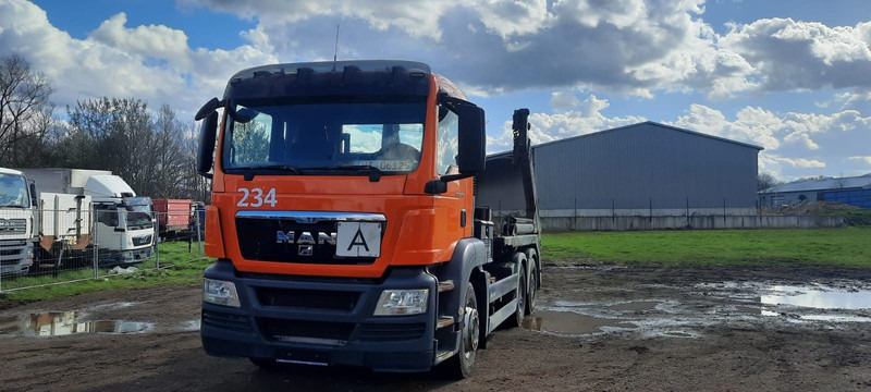 MAN TG-S 28.400 BL 6x2 Absetzkipper - Truk skip loader: gambar 2 MAN TG-S 28.400 BL 6x2 Absetzkipper - Truk skip loader: gambar 2