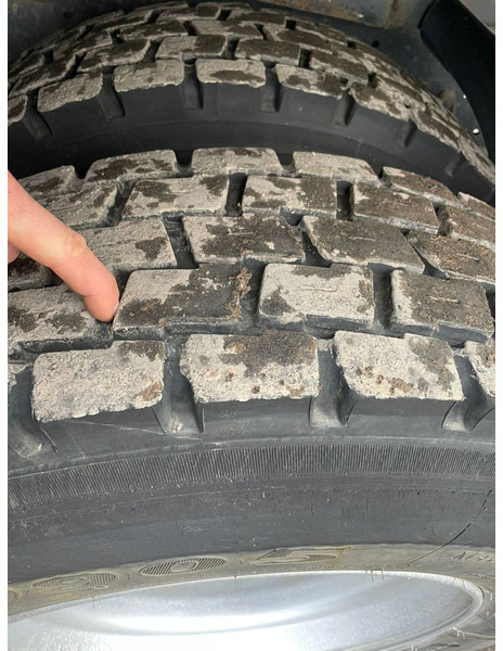 Truk jungkit, Truk derek MAN TGM 18.240PS 4x2 3.S-Kipper mit Kran: gambar 14 Truk jungkit, Truk derek MAN TGM 18.240PS 4x2 3.S-Kipper mit Kran: gambar 14