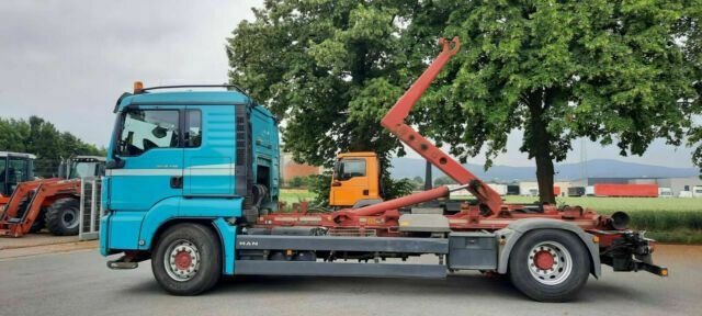 MAN TGS 18.440 Abroller mit Funk +Kran vor - Hook lift, Truk derek: gambar 4 MAN TGS 18.440 Abroller mit Funk +Kran vor - Hook lift, Truk derek: gambar 4