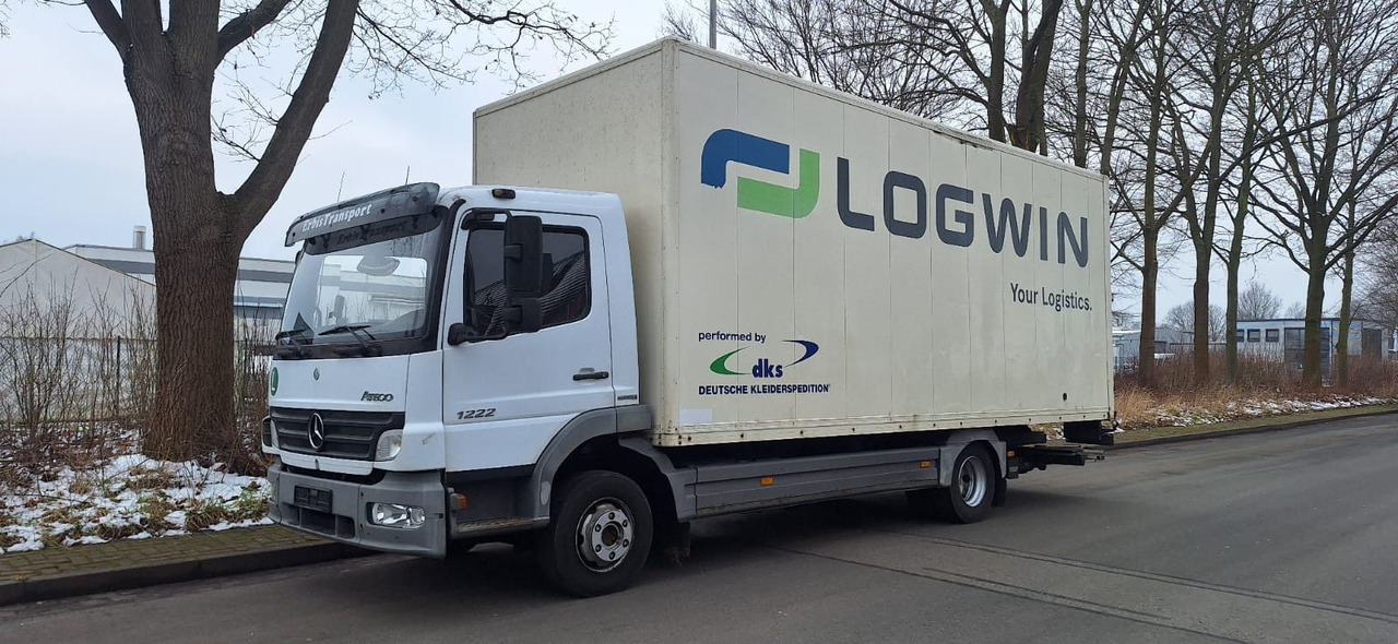 Mercedes-Benz 1222 Atego Koffer mit LBW Klima - Truk box: gambar 1 Mercedes-Benz 1222 Atego Koffer mit LBW Klima - Truk box: gambar 1