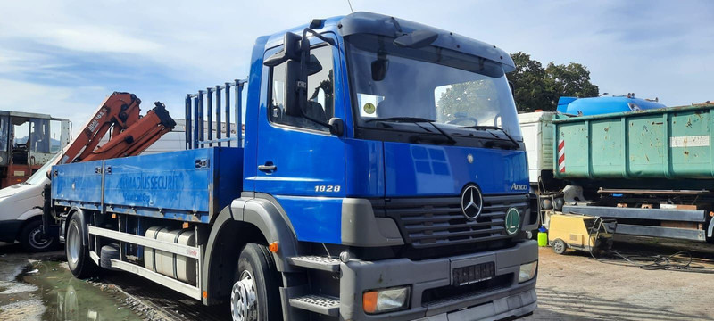 Mercedes-Benz 1828 Pritsche+Glastransport - Truk flatbed, Truk derek: gambar 1 Mercedes-Benz 1828 Pritsche+Glastransport - Truk flatbed, Truk derek: gambar 1