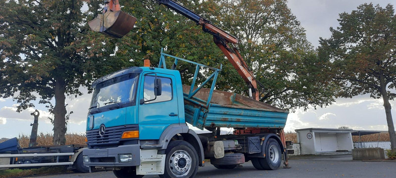 Mercedes-Benz 1828K 4x2 Kipper KRAN+Funk/Greifer - Truk jungkit, Truk derek: gambar 1 Mercedes-Benz 1828K 4x2 Kipper KRAN+Funk/Greifer - Truk jungkit, Truk derek: gambar 1
