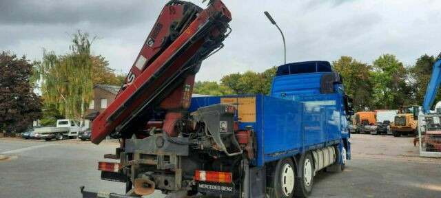 Mercedes-Benz 2544 Pritsche mit Kran Hiab XS am Heck - Truk flatbed, Truk derek: gambar 4 Mercedes-Benz 2544 Pritsche mit Kran Hiab XS am Heck - Truk flatbed, Truk derek: gambar 4