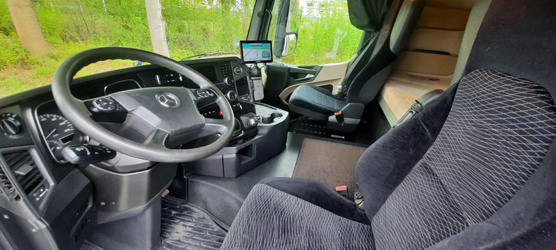 Mercedes-Benz 2545 Actros Pritsche Kran Palfinger PK21001 - Truk flatbed, Truk derek: gambar 5 Mercedes-Benz 2545 Actros Pritsche Kran Palfinger PK21001 - Truk flatbed, Truk derek: gambar 5