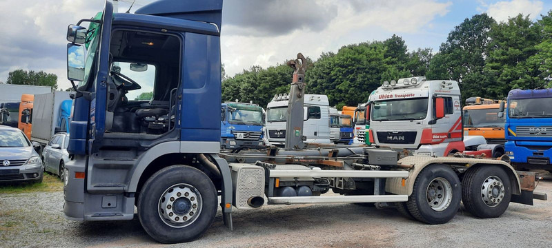 Mercedes-Benz 2641K 6x2 Abroller M-Haus Klima - Hook lift: gambar 3 Mercedes-Benz 2641K 6x2 Abroller M-Haus Klima - Hook lift: gambar 3