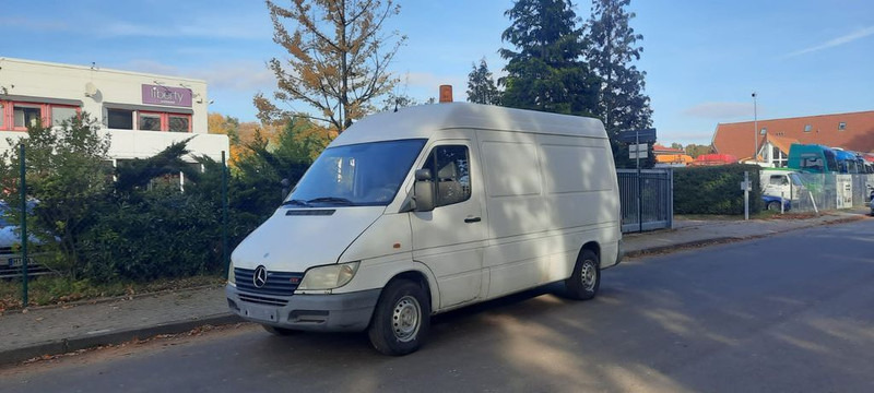 Mercedes-Benz 300-serie 311 Lang Hoch German Truck - Van panel: gambar 2 Mercedes-Benz 300-serie 311 Lang Hoch German Truck - Van panel: gambar 2