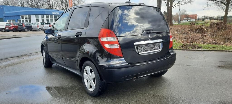 Mercedes-Benz A-Klasse 180 CDI AVANTGARDE - Mobil: gambar 4 Mercedes-Benz A-Klasse 180 CDI AVANTGARDE - Mobil: gambar 4