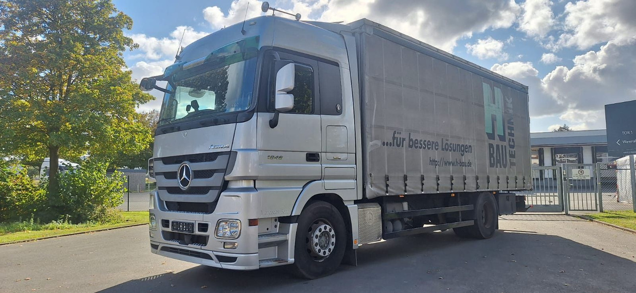 Mercedes-Benz Actros 1846 Plane/Spr. 6-Zyl. 2-Achser - Truk dengan terpal samping: gambar 1 Mercedes-Benz Actros 1846 Plane/Spr. 6-Zyl. 2-Achser - Truk dengan terpal samping: gambar 1