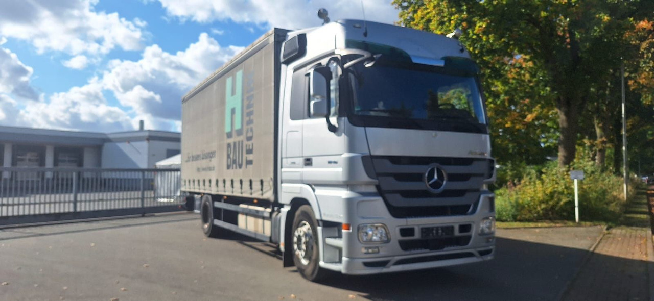 Mercedes-Benz Actros 1846 Plane/Spr. 6-Zyl. 2-Achser - Truk dengan terpal samping: gambar 2 Mercedes-Benz Actros 1846 Plane/Spr. 6-Zyl. 2-Achser - Truk dengan terpal samping: gambar 2