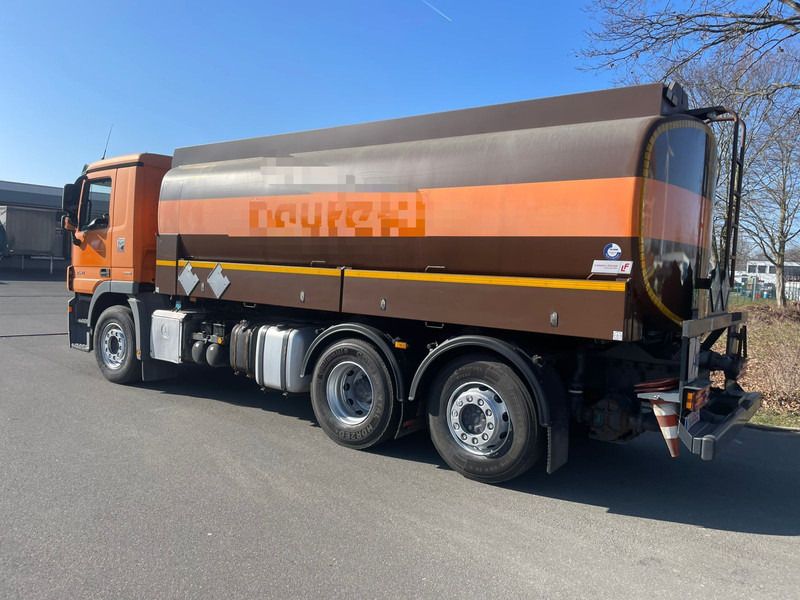 Mercedes-Benz Actros 2541 - Truk tangki: gambar 2 Mercedes-Benz Actros 2541 - Truk tangki: gambar 2