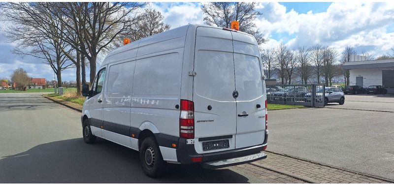 Mercedes-Benz Sprinter II Kasten 216CDI Lang/Hoch - Van kecil: gambar 4 Mercedes-Benz Sprinter II Kasten 216CDI Lang/Hoch - Van kecil: gambar 4