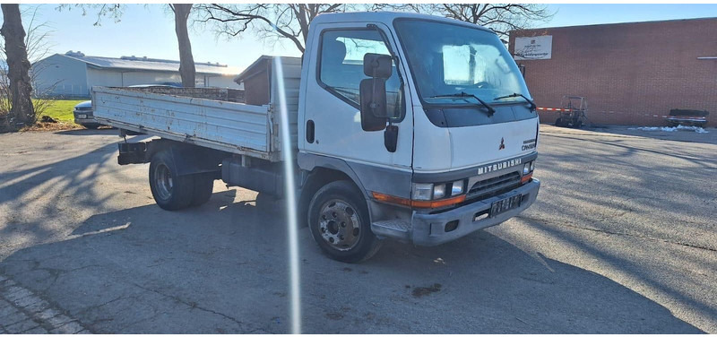 Mitsubishi Canter Kipper - Truk jungkit: gambar 2 Mitsubishi Canter Kipper - Truk jungkit: gambar 2