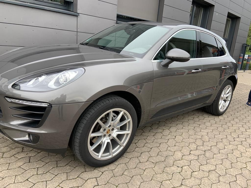 Porsche Macan S Diesel - Mobil SUV: gambar 2 Porsche Macan S Diesel - Mobil SUV: gambar 2