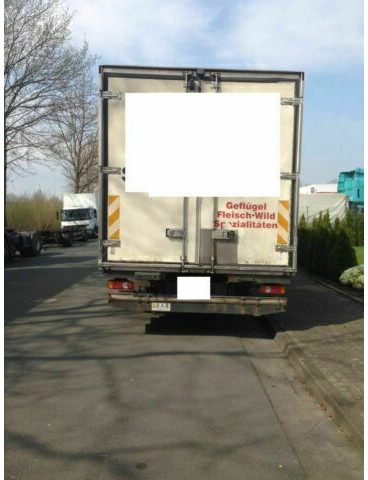 Renault Midlum 220 Tiefkühlkoffer Thermoking Diesel+Stro - Truk berpendingin: gambar 4 Renault Midlum 220 Tiefkühlkoffer Thermoking Diesel+Stro - Truk berpendingin: gambar 4