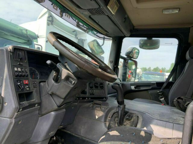 Scania P340PS 8x4 Blatt/Blatt 1-Hand - Truk pengaduk beton: gambar 3 Scania P340PS 8x4 Blatt/Blatt 1-Hand - Truk pengaduk beton: gambar 3