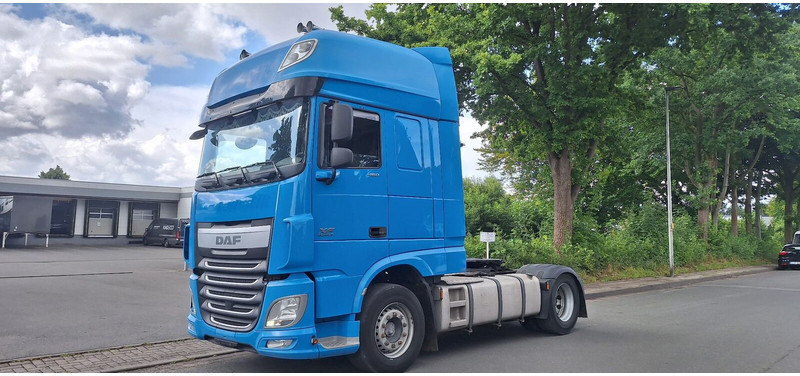DAF XF 106/460 - Tractor head: gambar 3 DAF XF 106/460 - Tractor head: gambar 3
