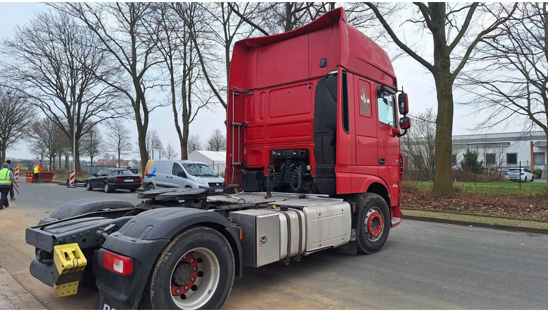 DAF XF 106/460FT SSC - Tractor head: gambar 4 DAF XF 106/460FT SSC - Tractor head: gambar 4